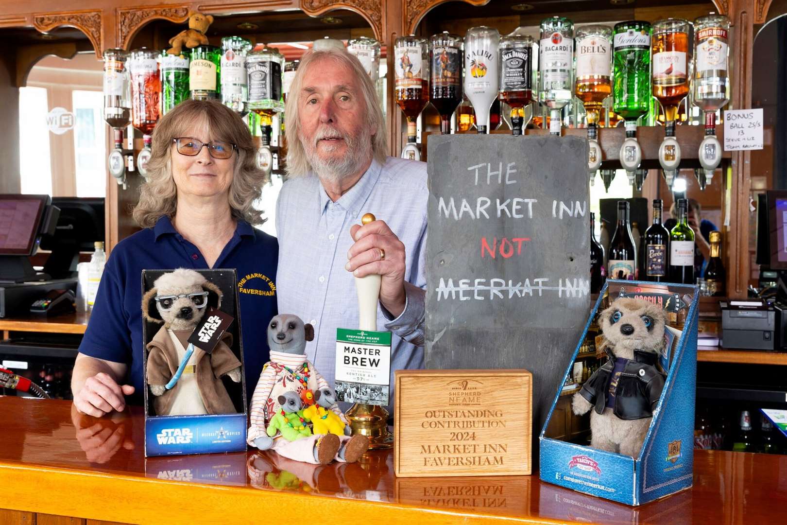 The Market Inn's meerkats. Picture: Shepherd Neame