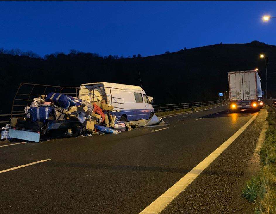 A road is closed after a crash in A20. Pic @kentpoliceroads