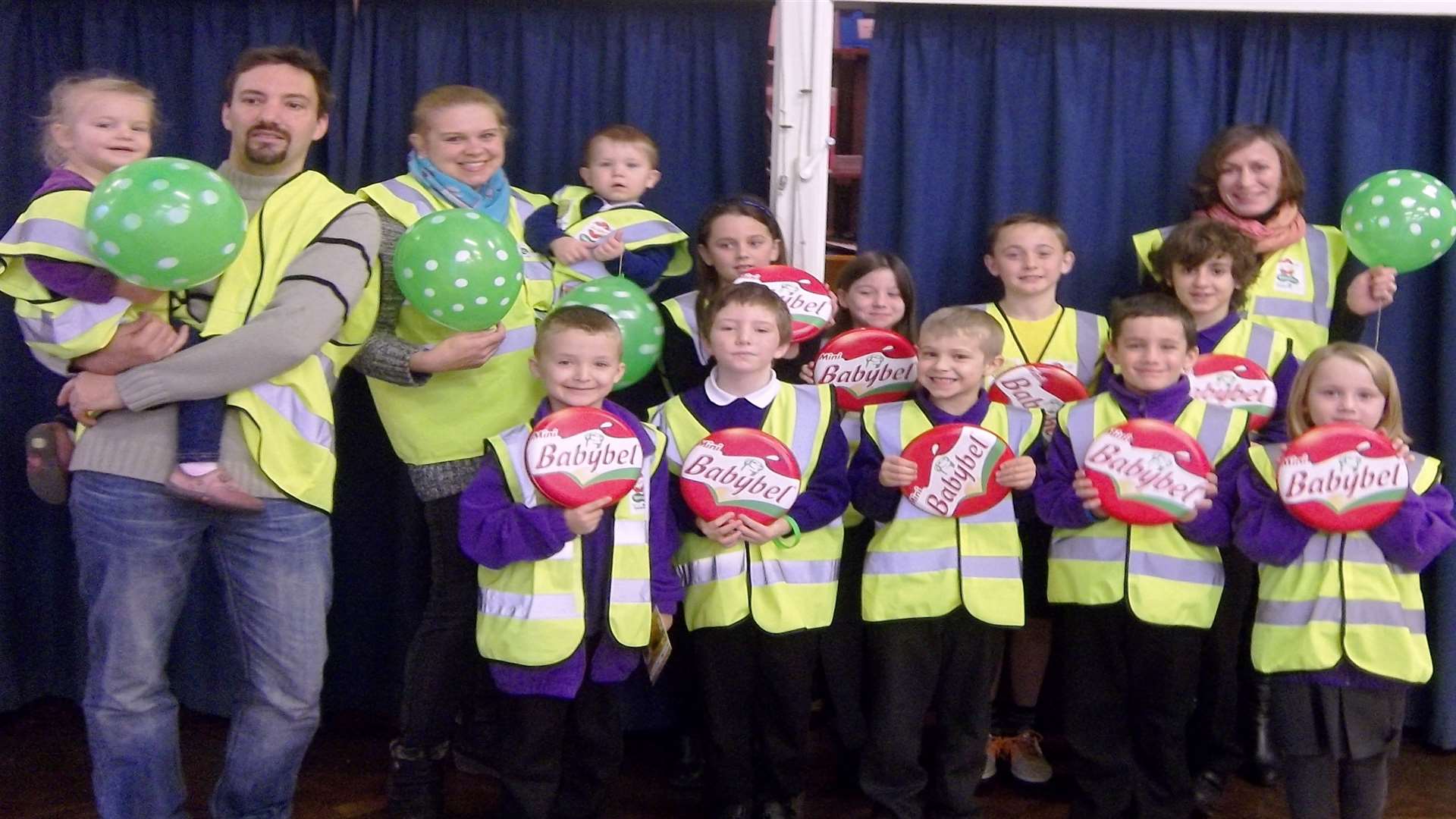 The Canterbury Primary School celebrates the launch of its walking bus scheme to reduce car use and promote child health and fitness.