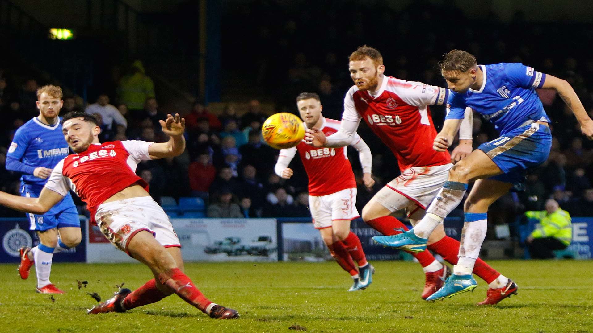 Skipper Lee Martin tries his luck Picture: Andy Jones