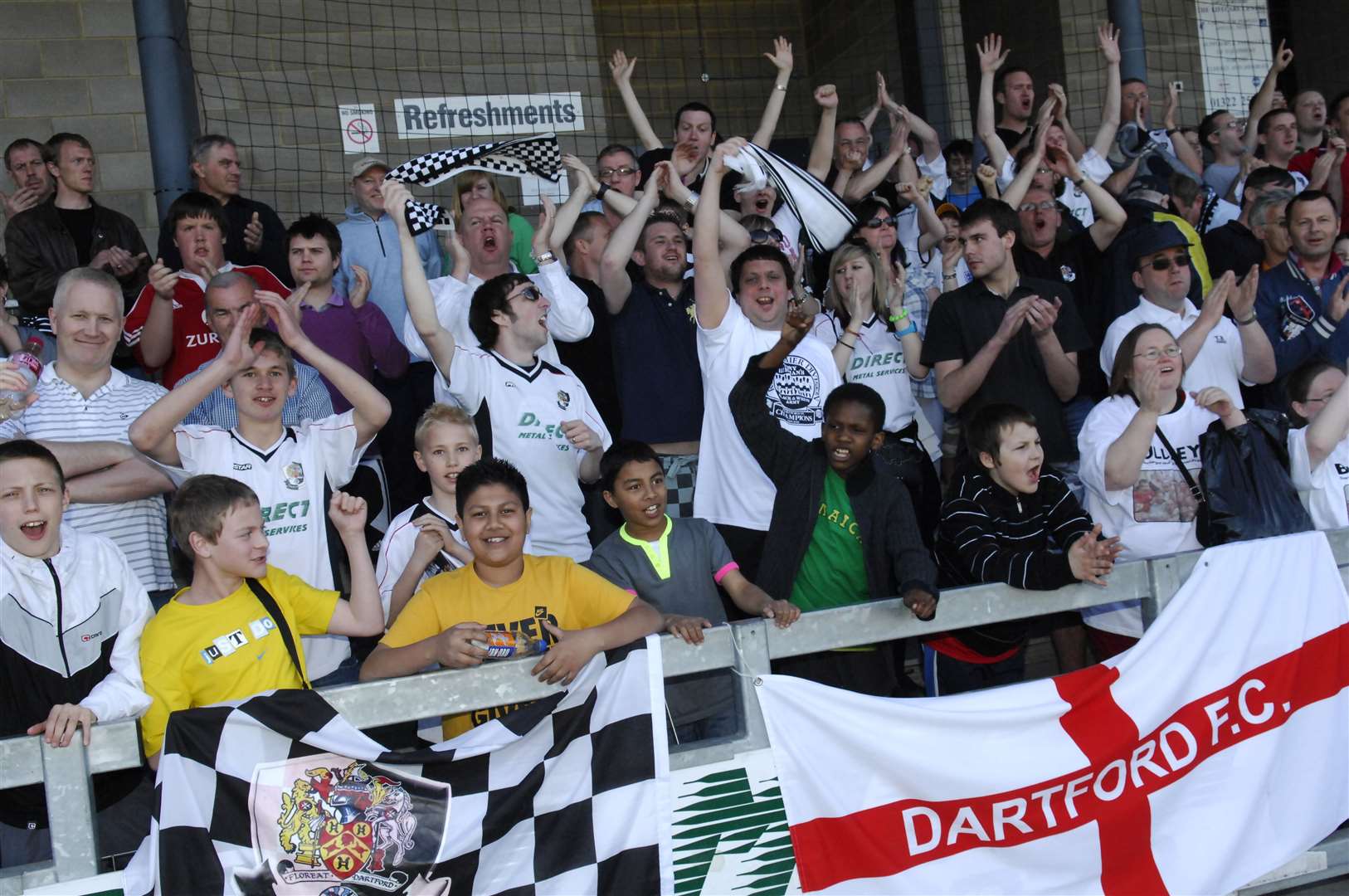 Dartford are presented with the trophy after playing Aveley Picture: Nick Johnson