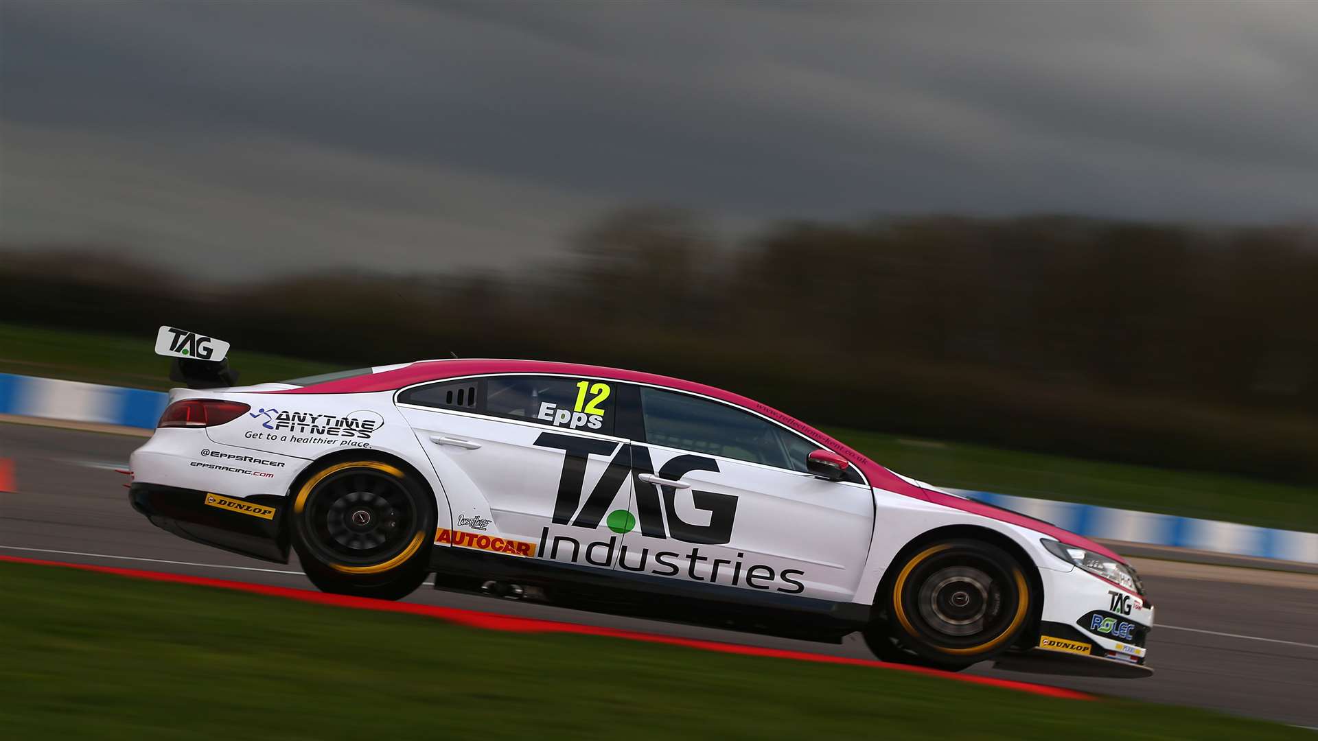 Epps in action at Donington Park. Picture: Jakob Ebrey Photography