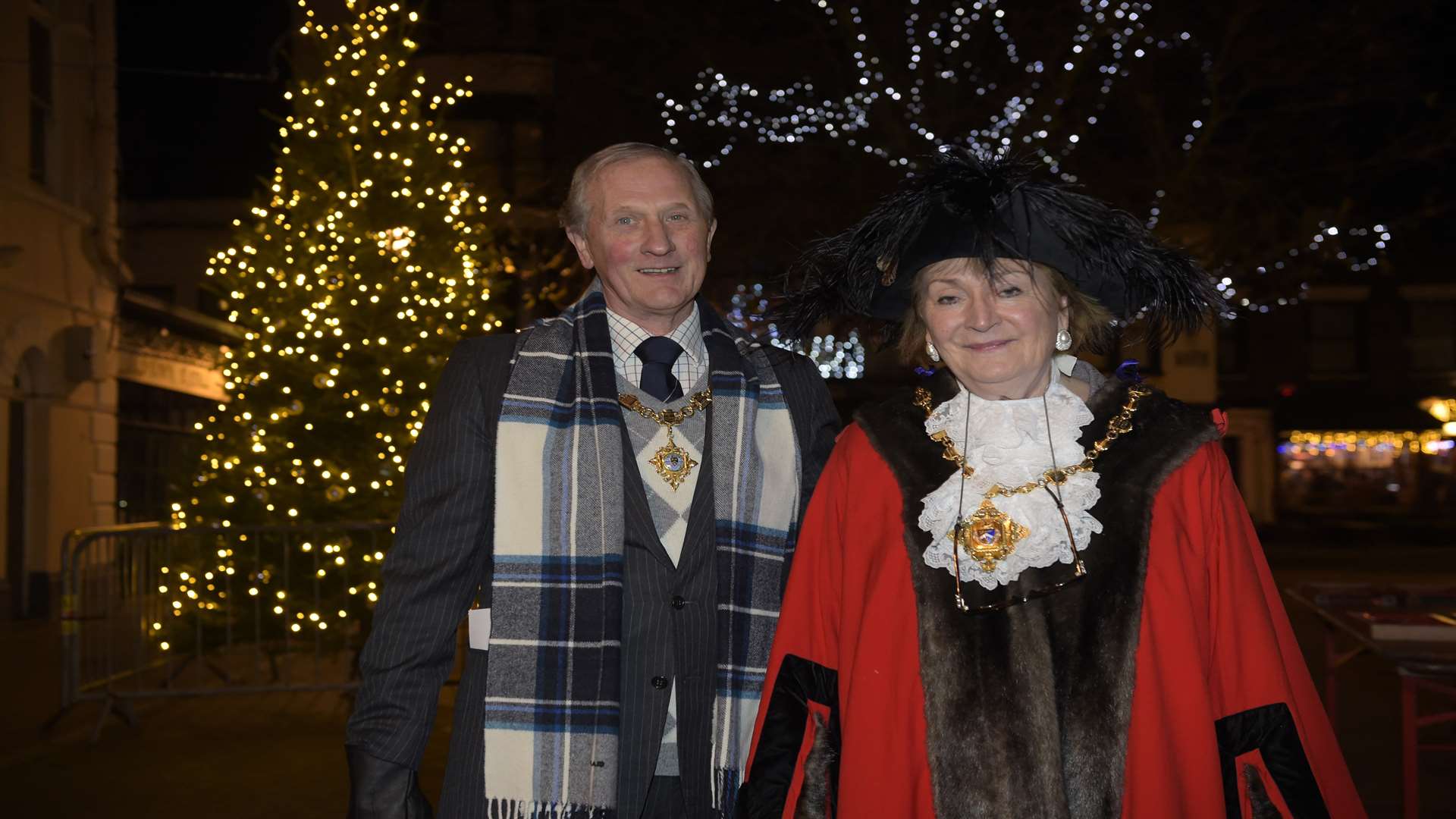 Mayor's Consort Geoffrey Didon and Mayor Cllr. Rosamund Dixon