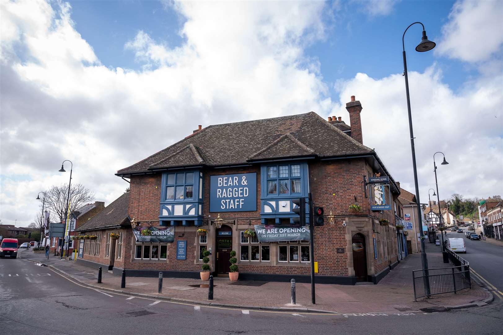 The Bear & Ragged Staff pub in Crayford