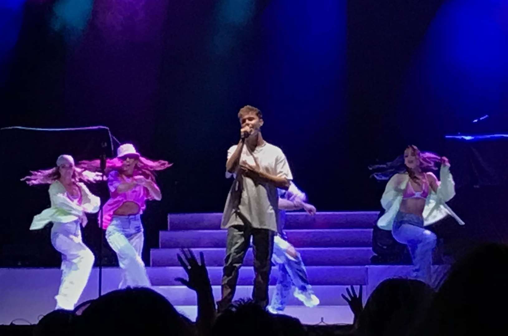 HRVY on stage at the Hop Farm