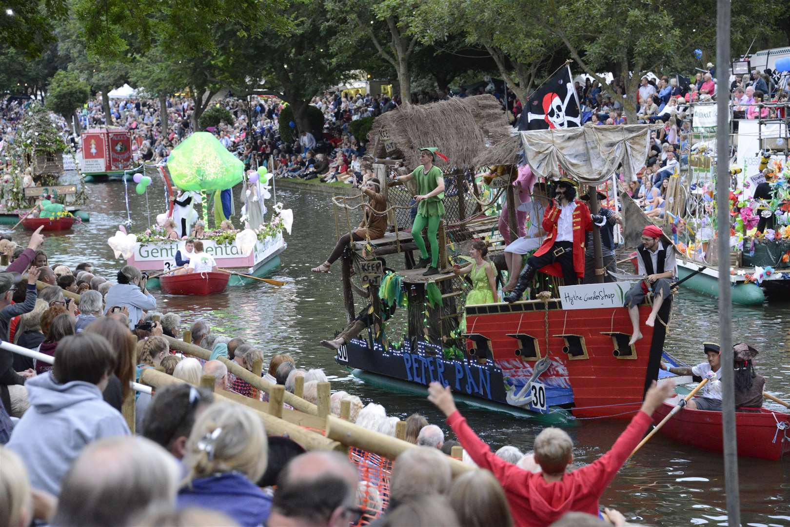 Thousands lined the banks of the canal. Picture: Paul Amos