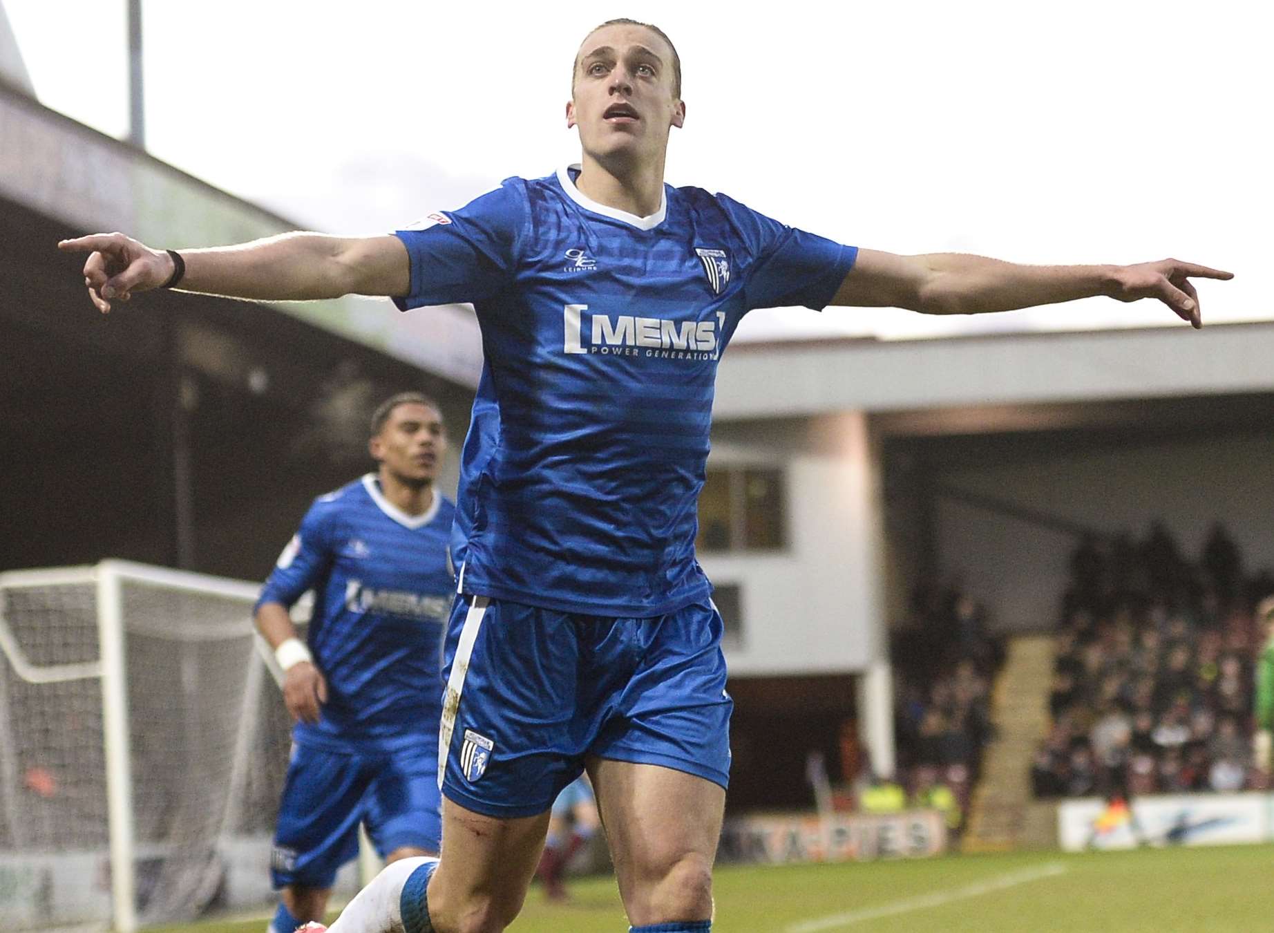 Tom Eaves scores the third against Scunthorpe Picture: Ady Kerry