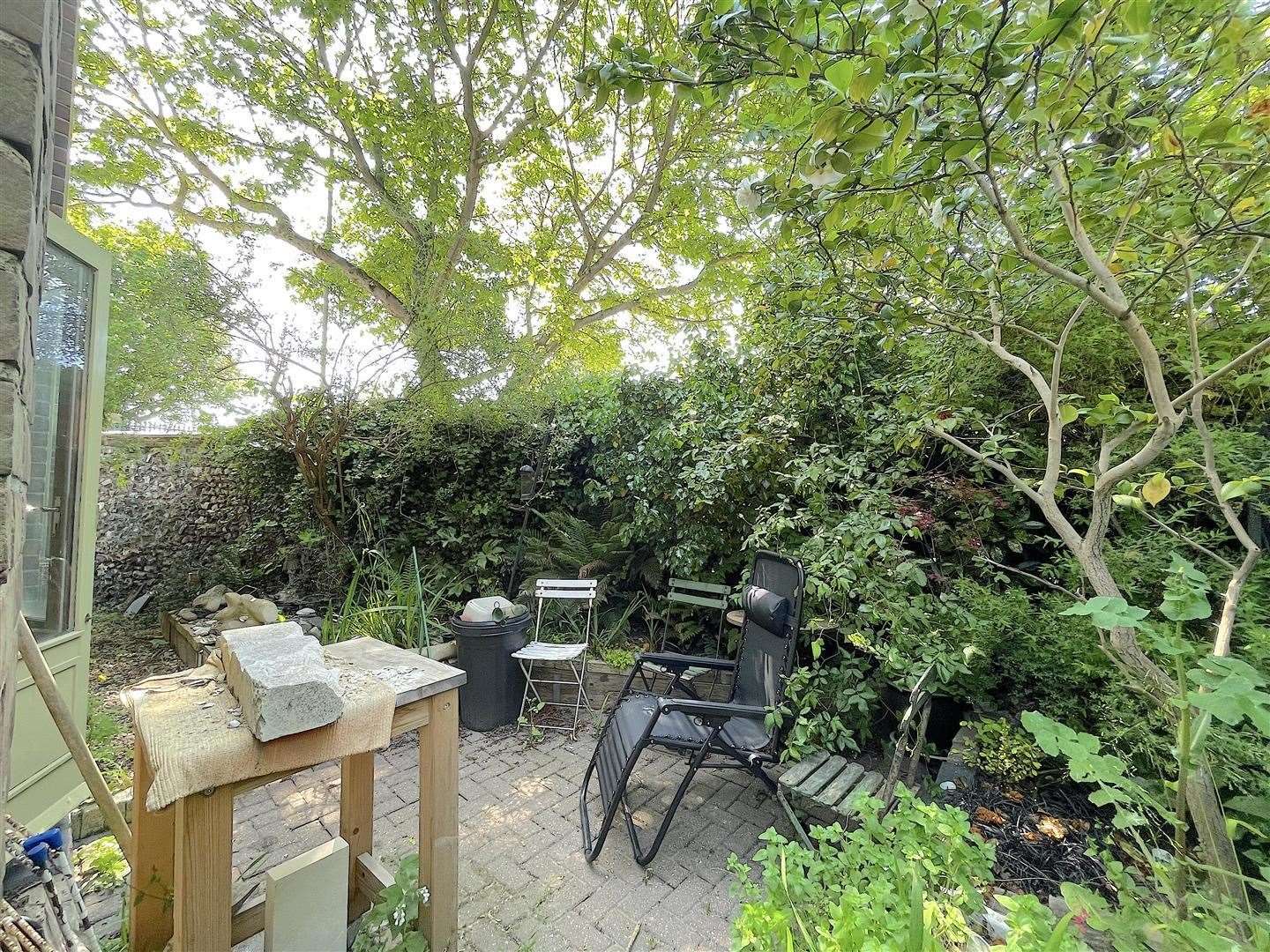 It also has a garden. Picture: Iliffe & Iliffe