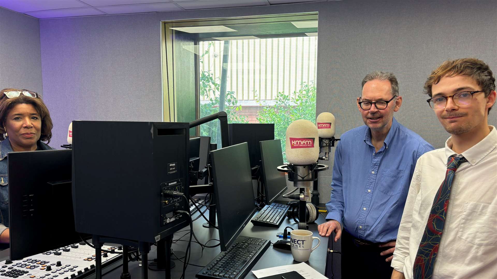 Denise Scott-McDonald, Labour candidate for Sevenoaks, talking with Dan Esson and Paul Francis