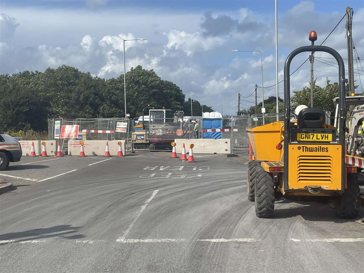 Road works to replace gas mains along Queenborough Road, Halfway