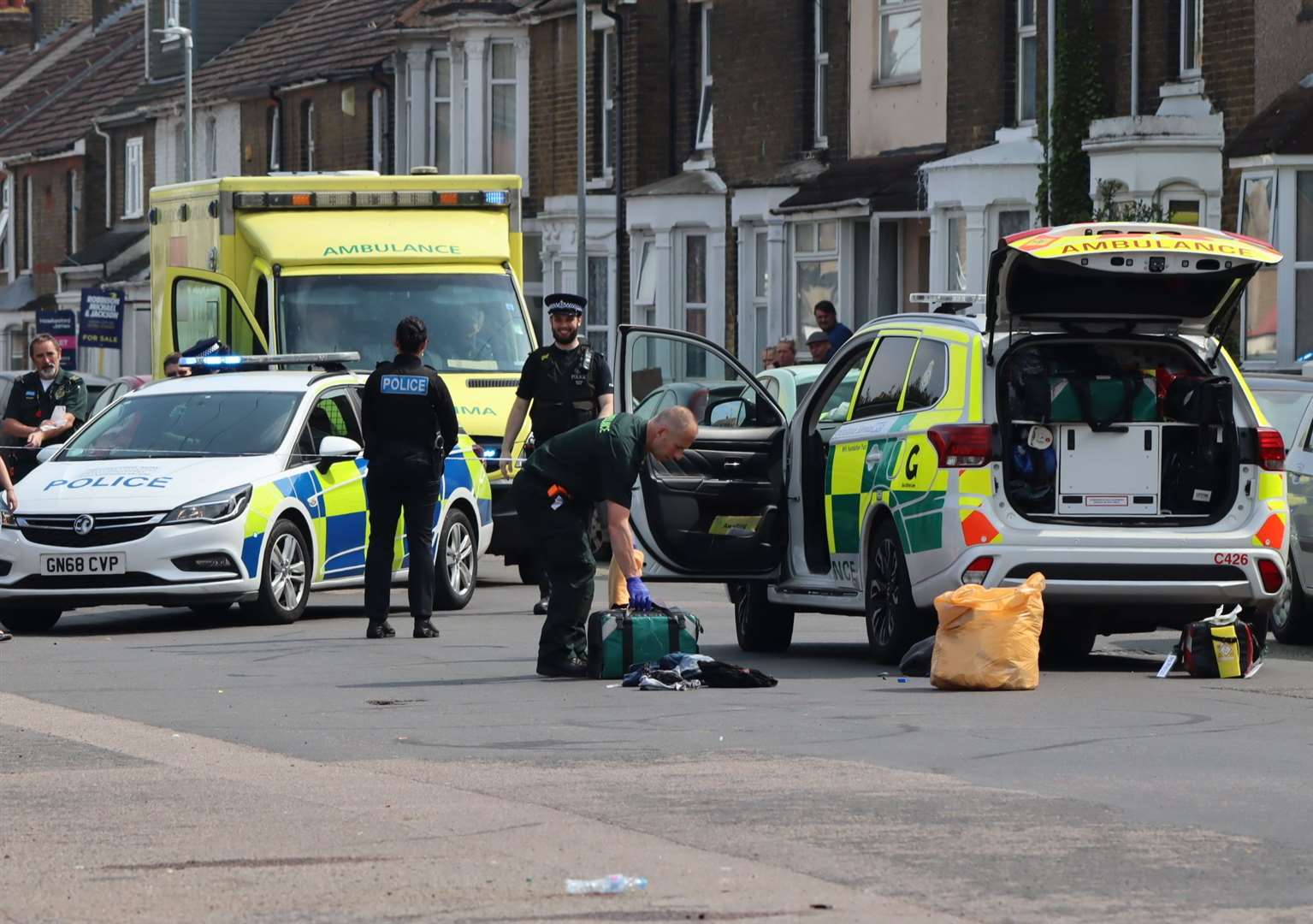 Police and medics were called to Tonge Road in Murston