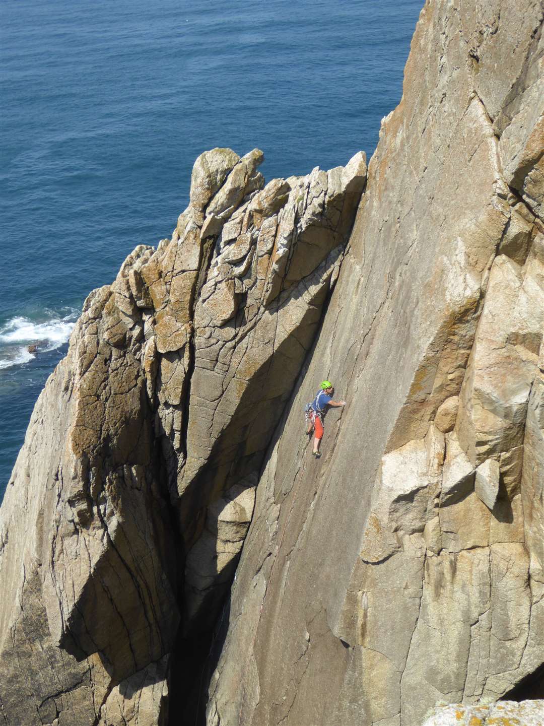 Toby Ernster on Double Diamond on the Isle of Lundy in the Bristol Channel