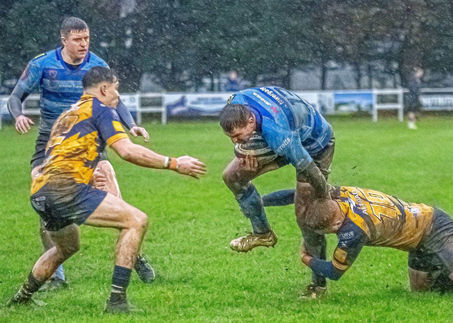 Frank Morgan driving forward for Canterbury Rugby Club in last weekend’s 17-16 National League 2 East defeat at Henley Hawks. Picture: Phillipa Hilton