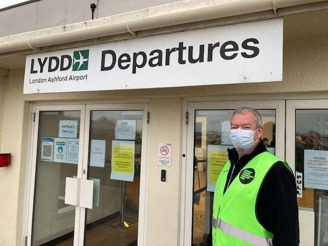 Volunteer Steve Morgan helps at the vaccine site at Lydd Airport. Picture: Jon Wilson at the Romney Marsh Day Centre