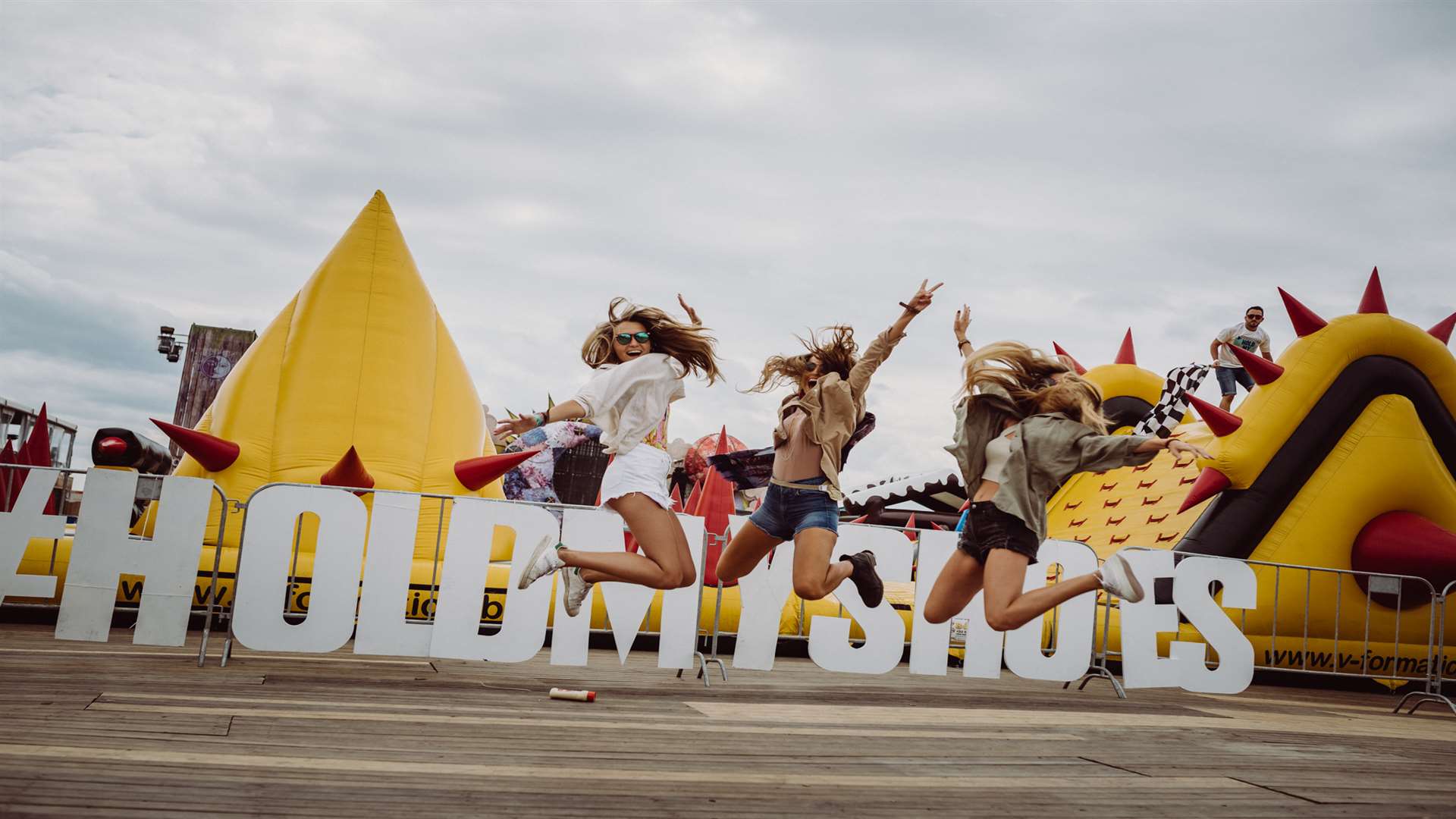 The world's largest inflatable obstacle course The Beast