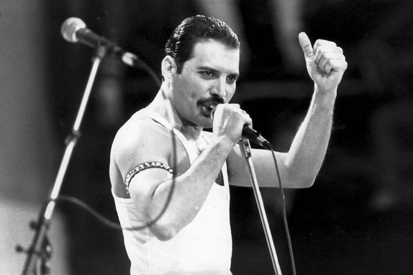 Queen frontman Freddie Mercury