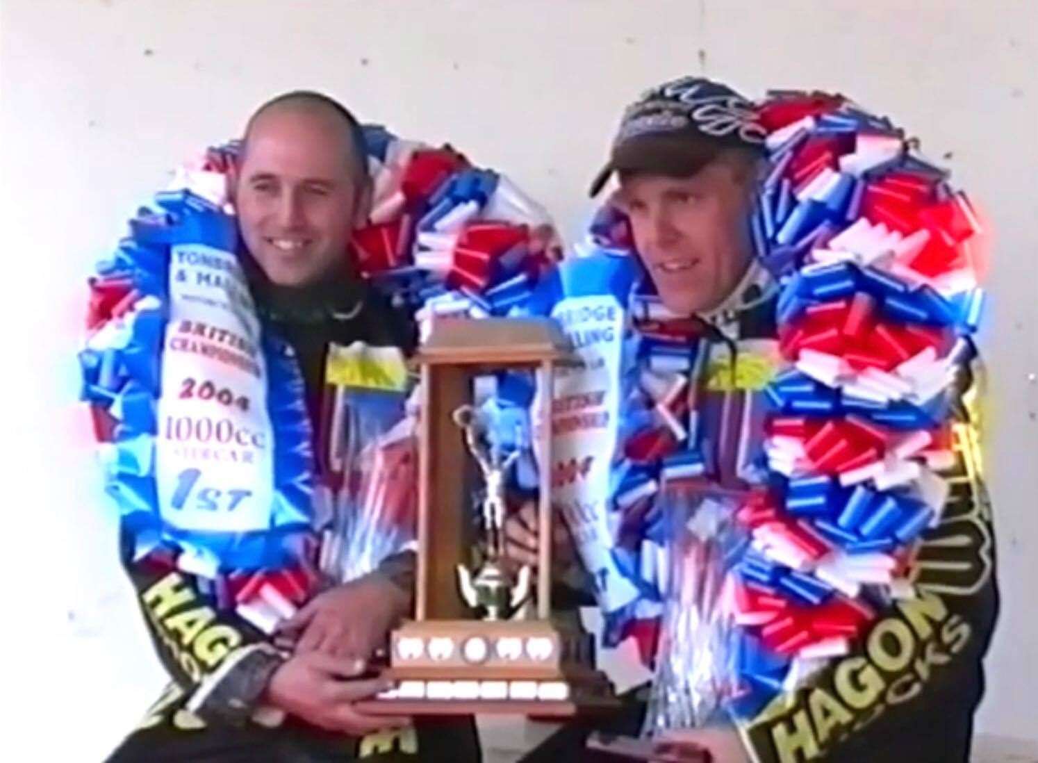 Tony "Char" Penfold and Carl Bell with their cup in 2004