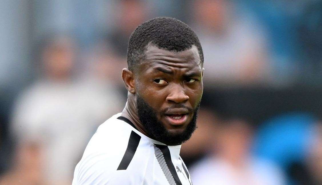 Defender Sam Odaudu – played through the pain barrier in Dartford’s weekend 1-0 loss at St Albans. Picture: Keith Gillard