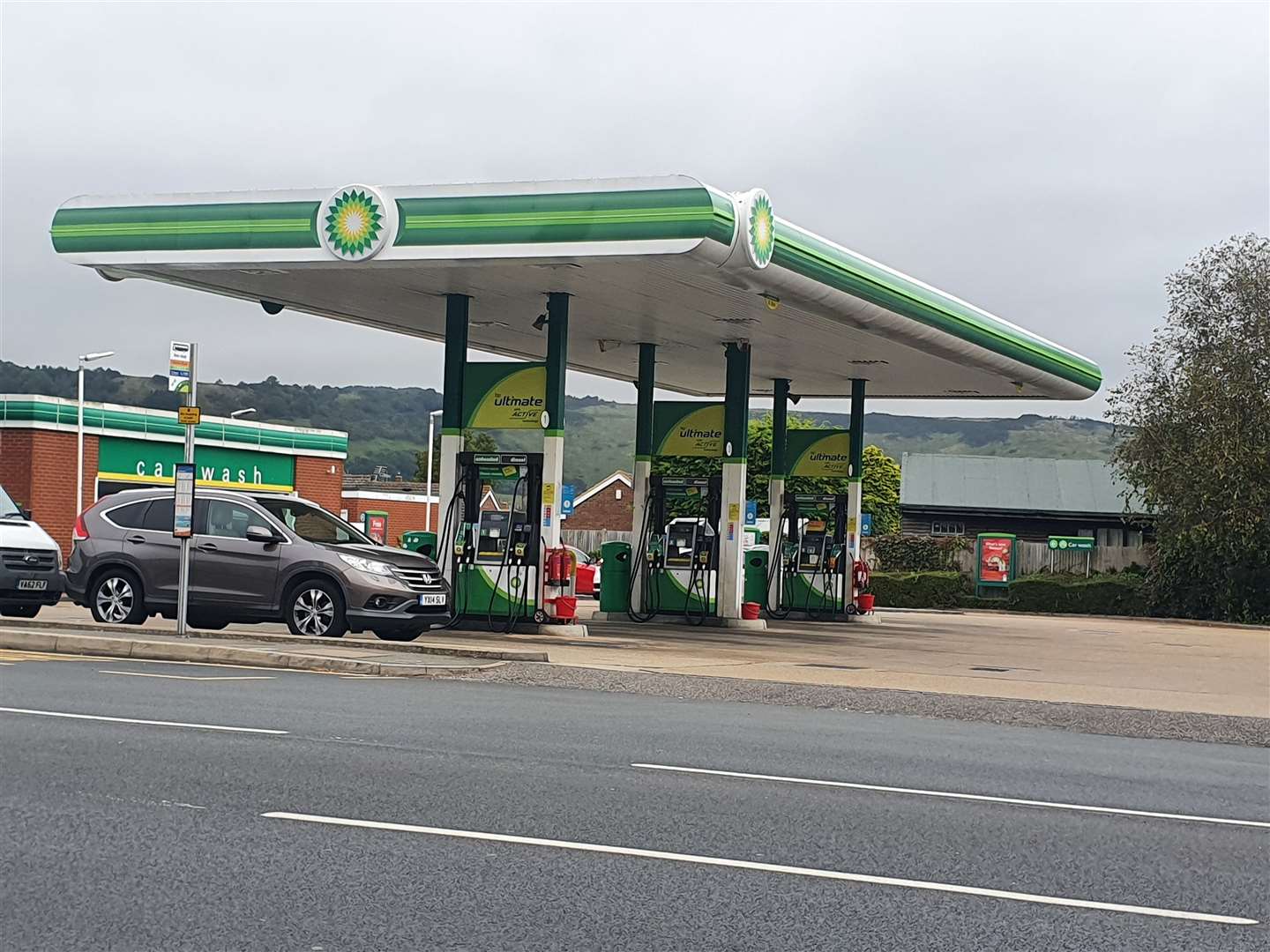 BP is Cheriton Road, Cheriton (51608128)