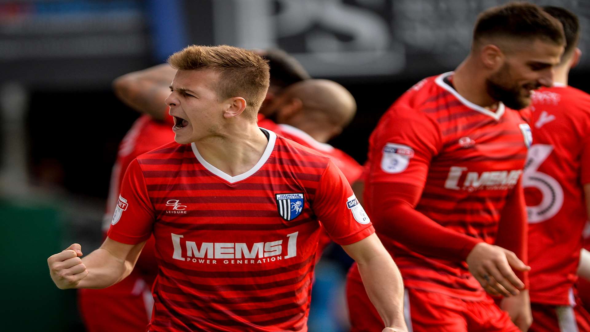 Jake Hessenthaler celebrates Conor Wilkinson's equaliser Picture: Ady Kerry