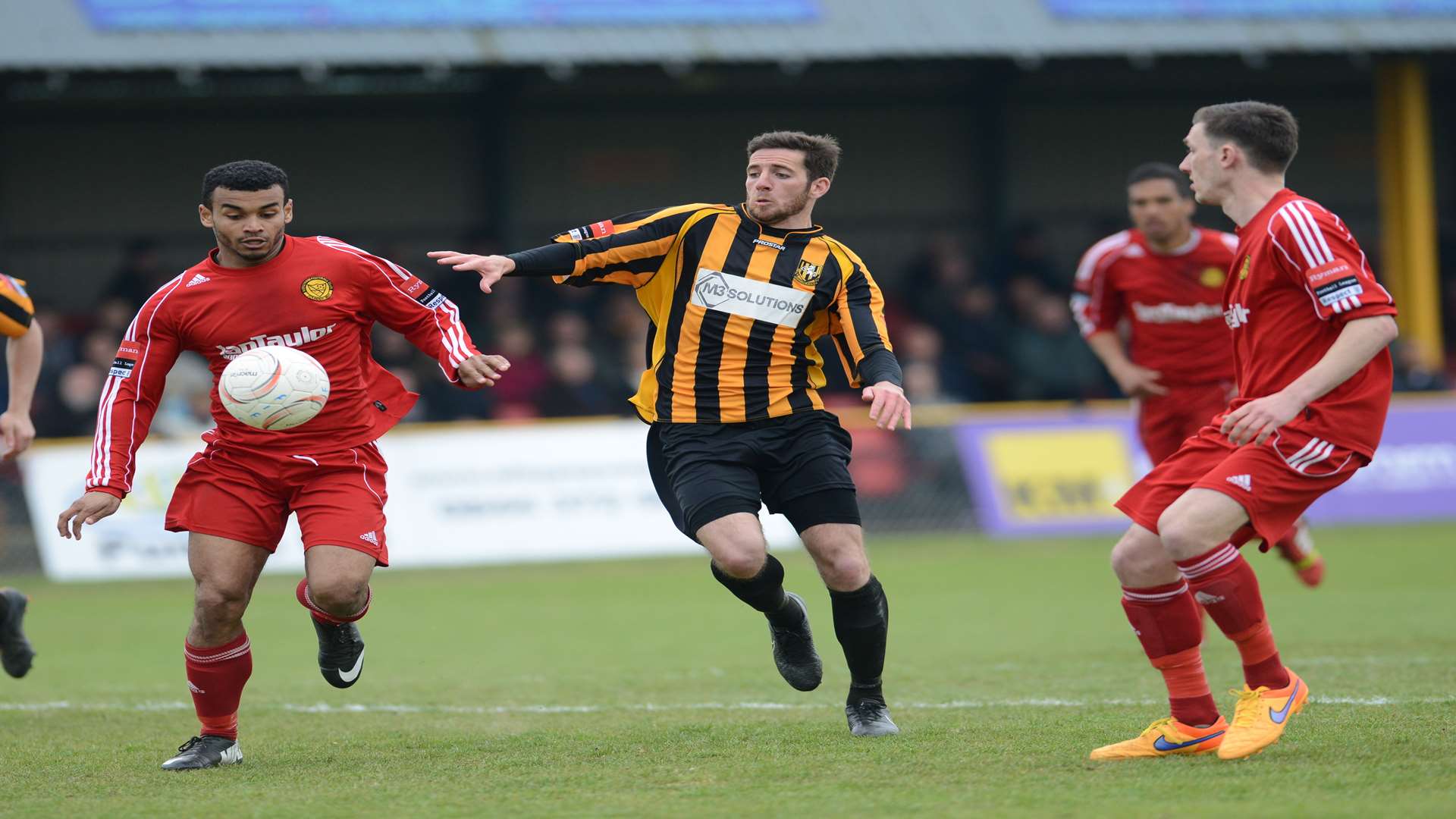 No way through for Folkestone's leading scorer Ian Draycott Picture: Gary Browne