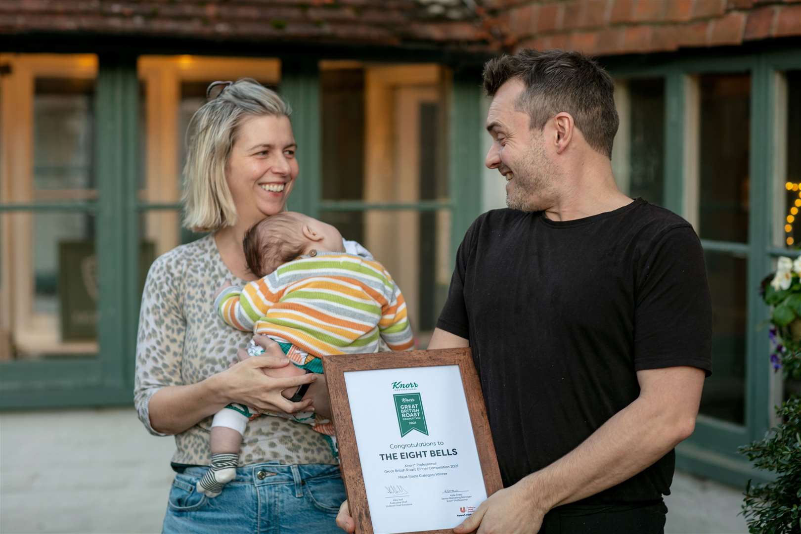 Former owners James and Annie Rogers pictured in 2021 when the Eight Bells won an award for Britain's best roast dinner. Picture: Robyn Leonie