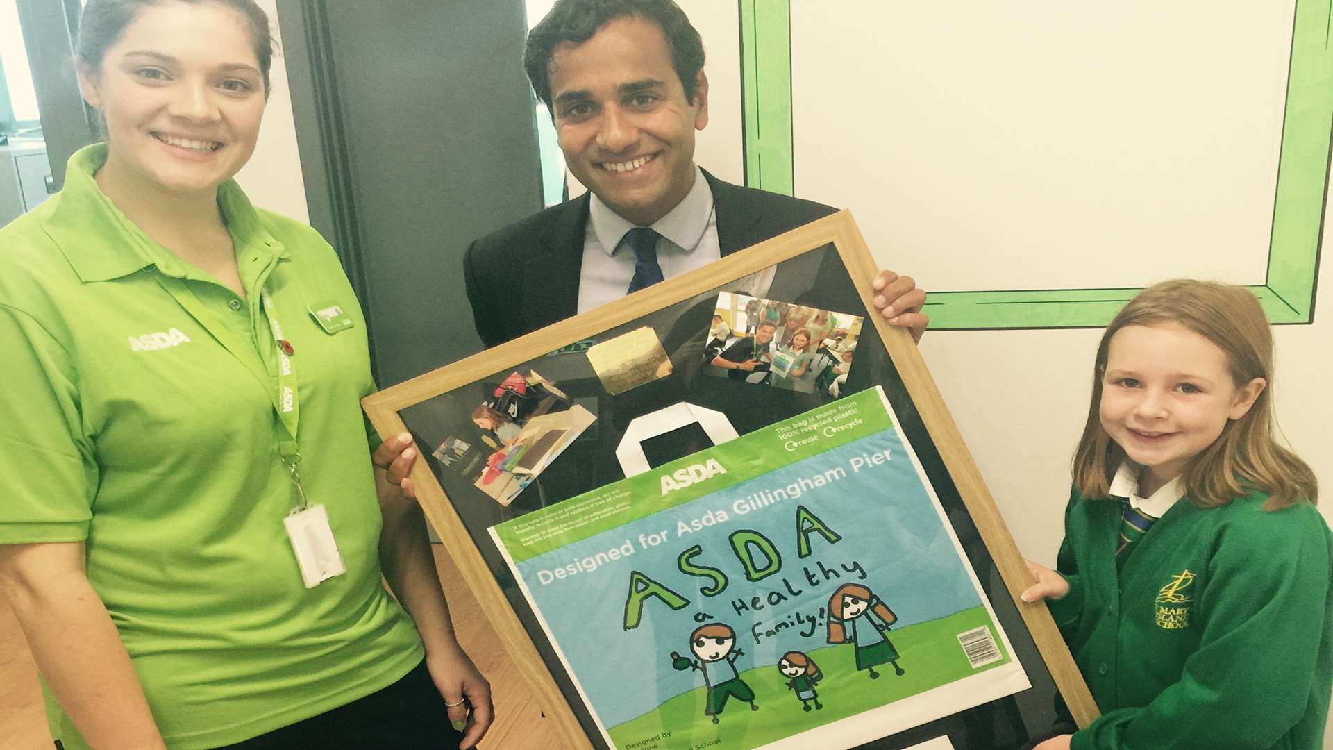 Asda community champion Rosie Smith with Gillingham MP Rehman Chishti and bag for life designer, Corrine Howard, 9.