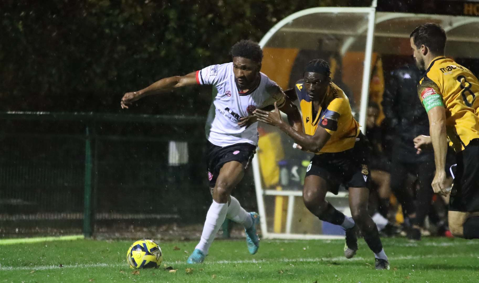 Three Bridges v Chatham Town in the Velocity Cup third round Picture: Max English (@max_ePhotos)