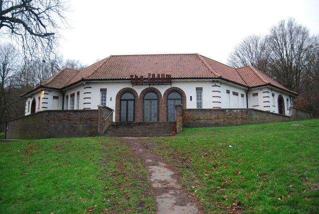 The Forum, Tunbridge Wells, by Nigel Chadwick