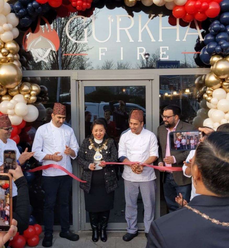 Medway mayor Nina Gurung with chefs Raju and Keshav Kandal and Cllr Harinder Mahil