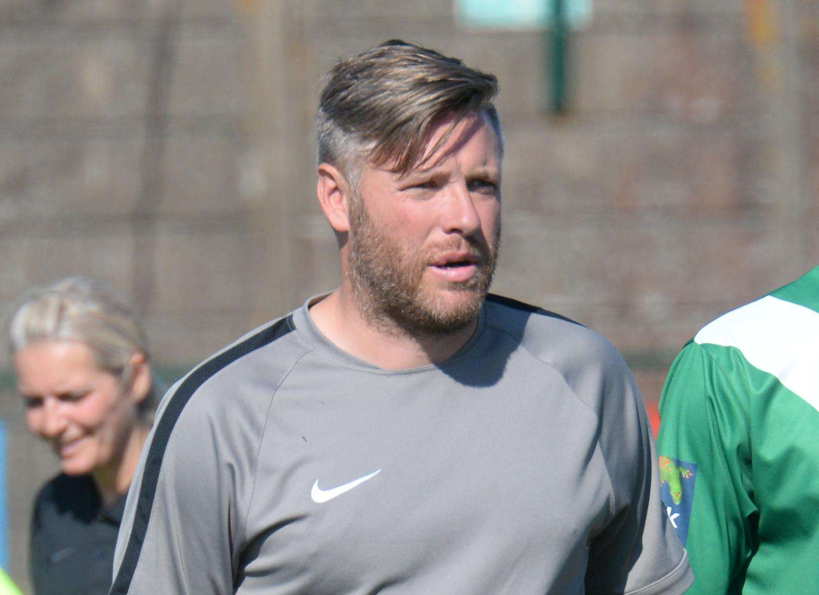 Ashford manager Gary Alexander Picture: Chris Davey