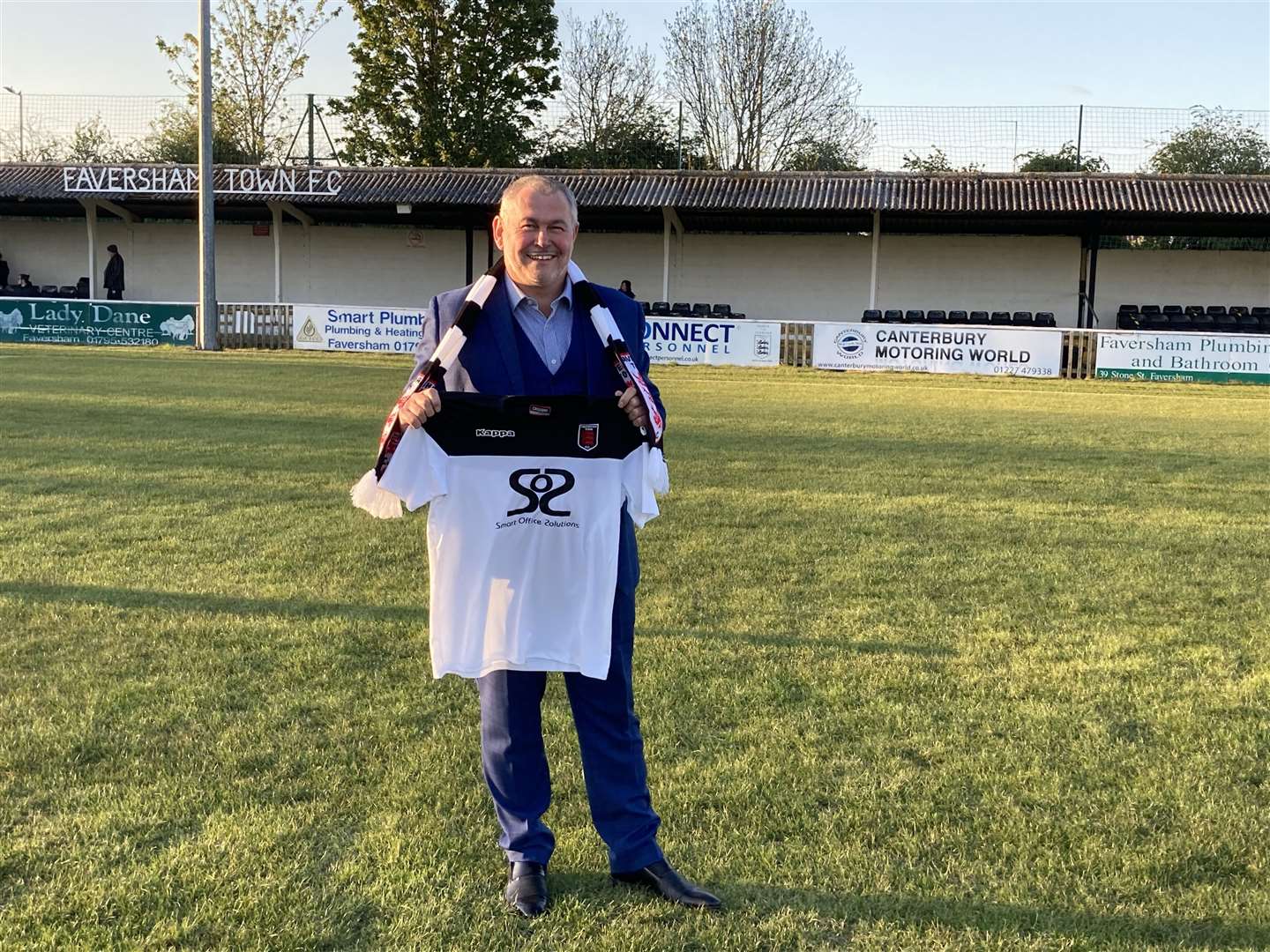 Faversham Town's new sponsor Gary Smart back at Salters Lane for the first time in 15 years