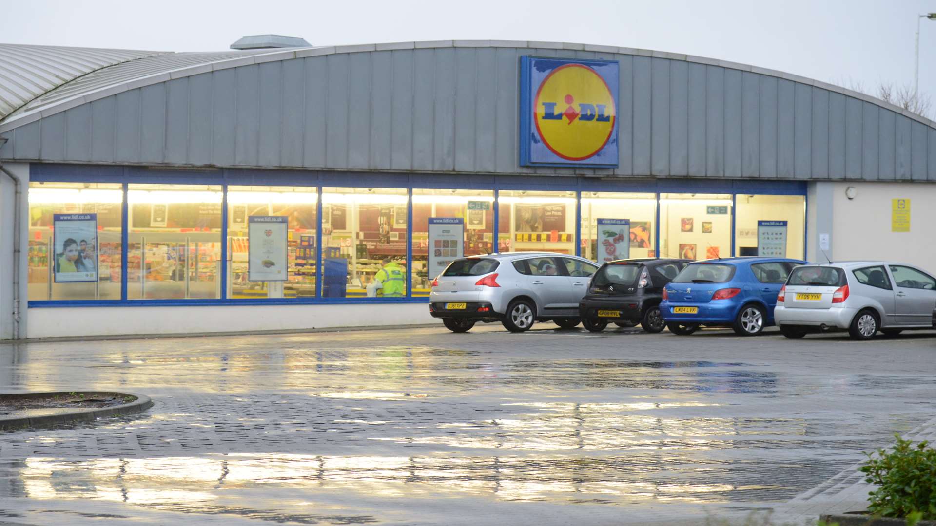 Lidl in Hawkinge as it is seen now