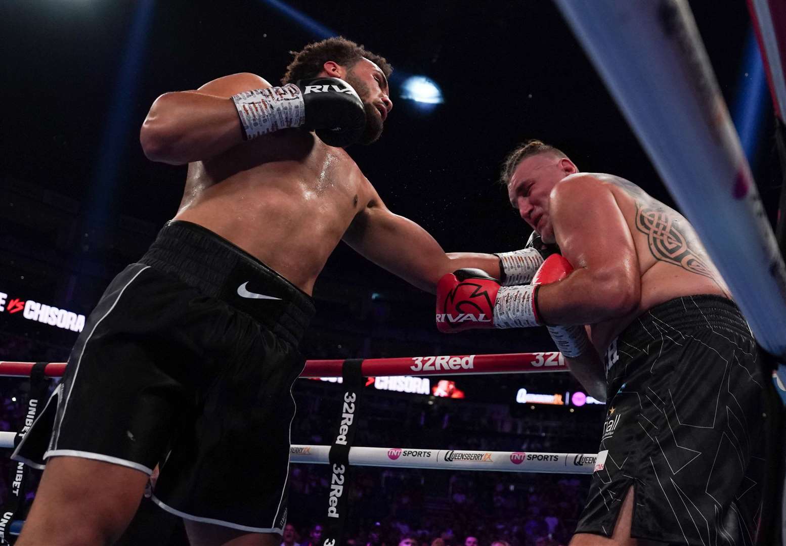 Moses Itauma lands another blow on the big Polish opponent Picture: Stephen Dunkley / Queensberry