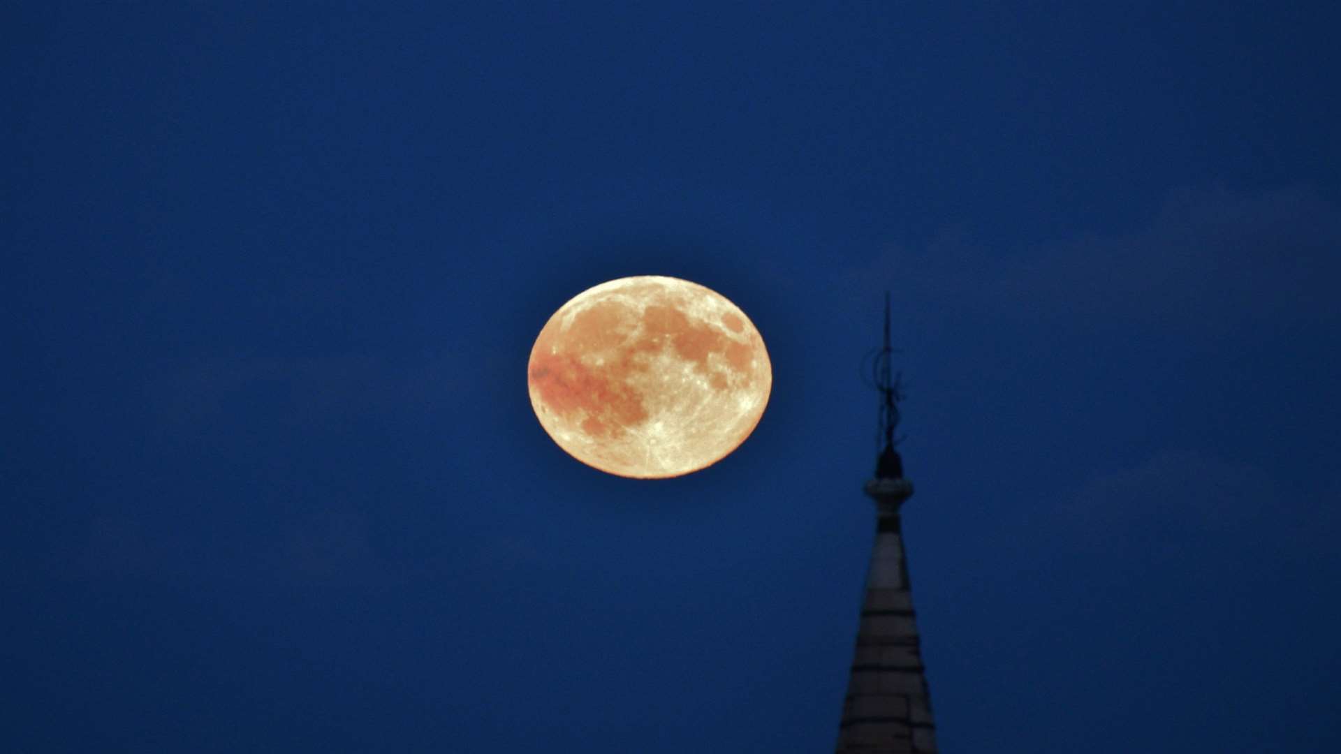 Supermoon snapped by Michael McClaughlin in Herne Bay