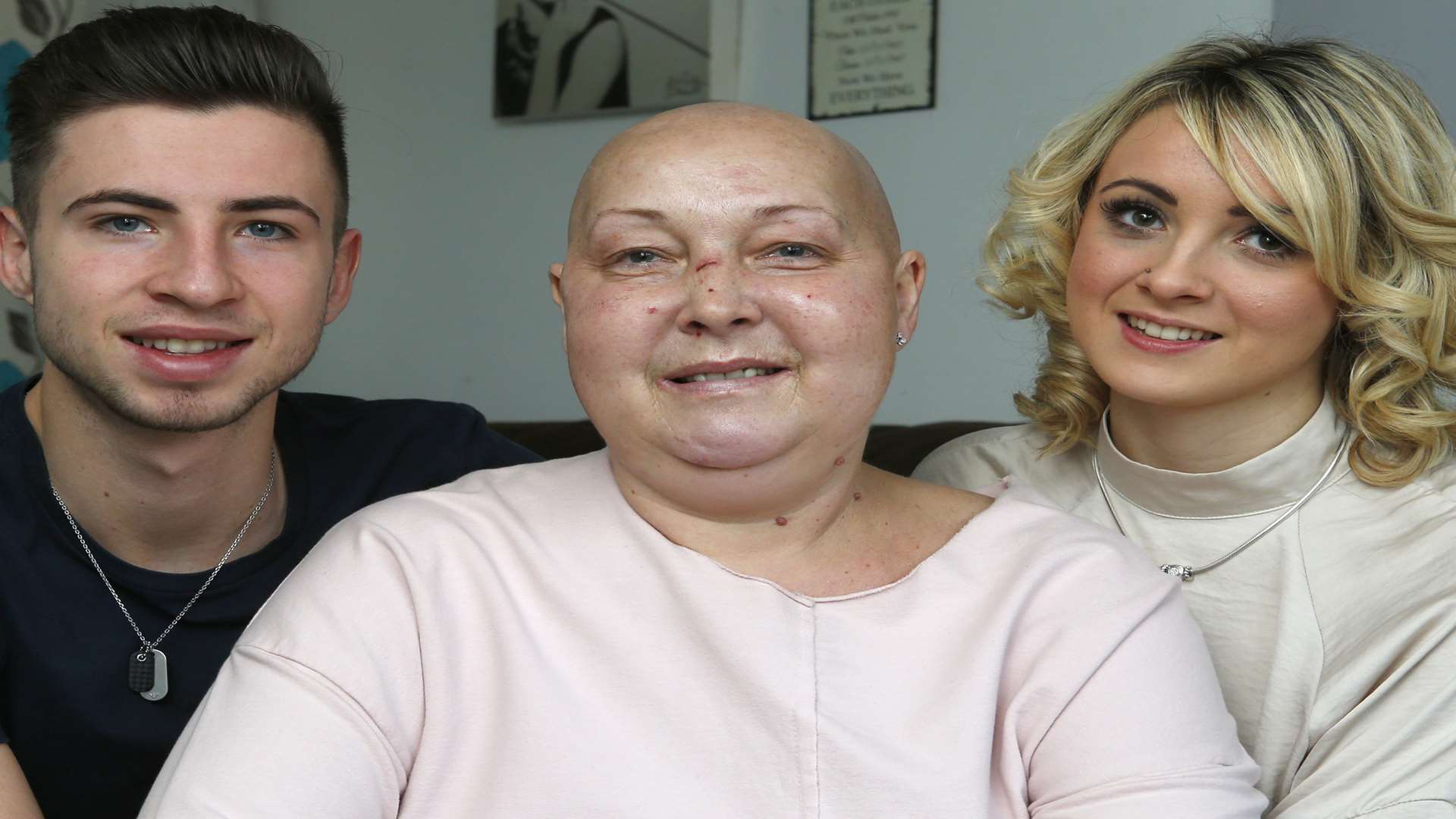 Tom pictured with mum Tania and sister Chloe