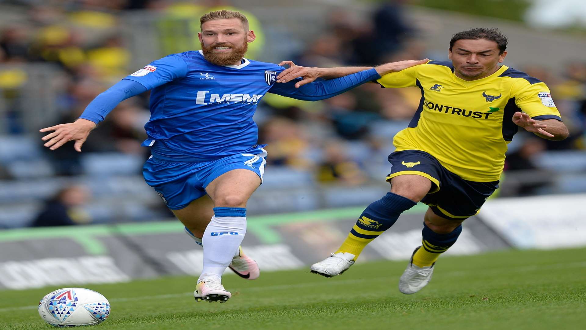 Gills midfielder Scott Wagstaff in action against Oxford earlier this season. Picture: Ady Kerry