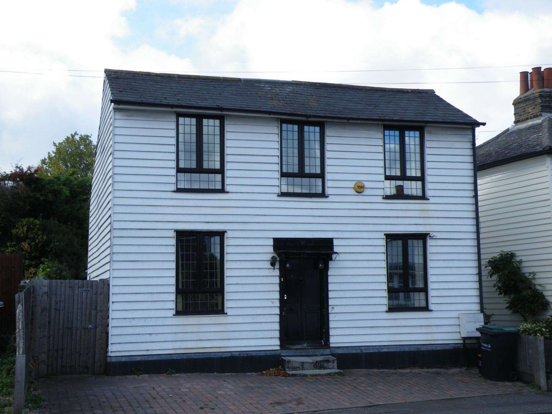 The three-bed cottage in Vale Road, Northfleet, was the eighth most viewed property on Zoopla. Picture: Zoopla