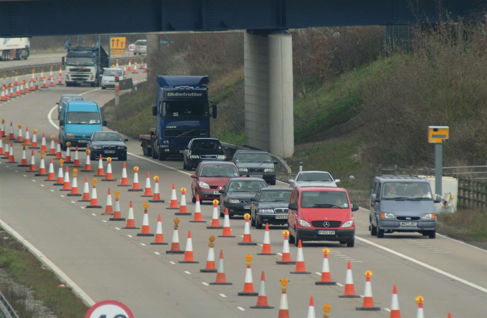 Contra-Flow in position on the London bound carageway of the M20 from Ashford (8456709)