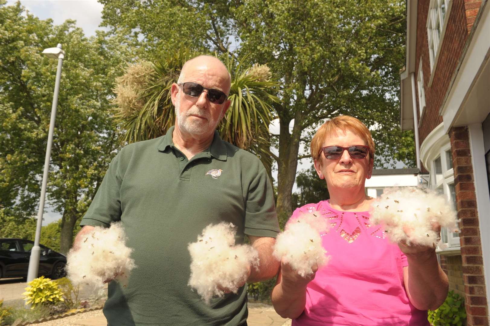 Grangeway Close, Northfleet..Sandra and Mick Madell are having tree problems..Picture: Steve Crispe. (2573929)