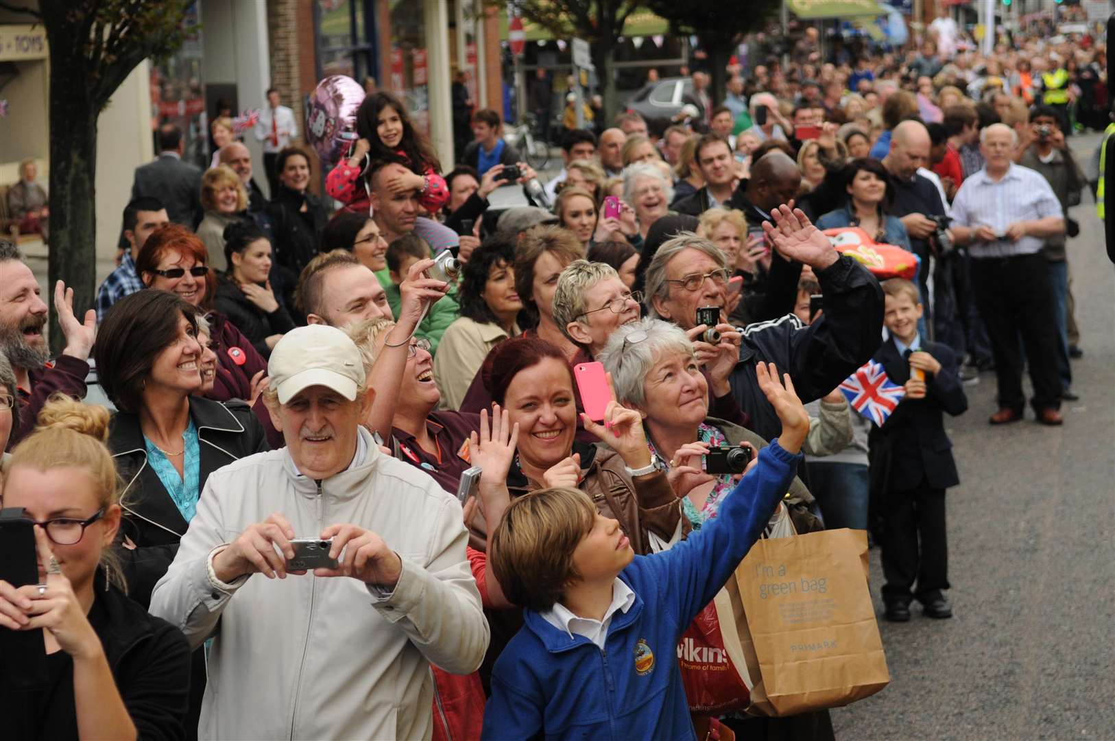 Can you spot yourself in the crowd at Folkestone?