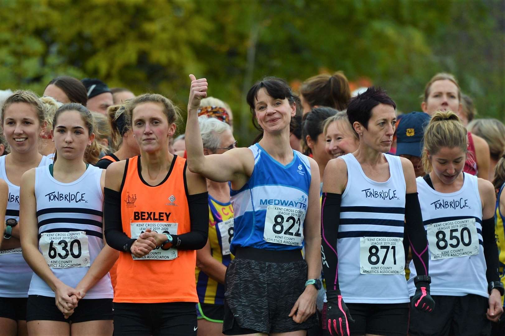 MedwayTri in action at the South East Team Relay Duathlon - Nicola Lilley racing from the front