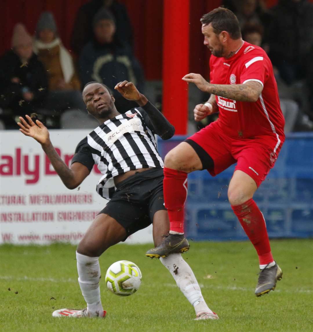 K Sports' Michael-Frazier Osunkoya challenges Hollands & Blair's Danny Kedwell. Picture: Barry Goodwin (42843350)