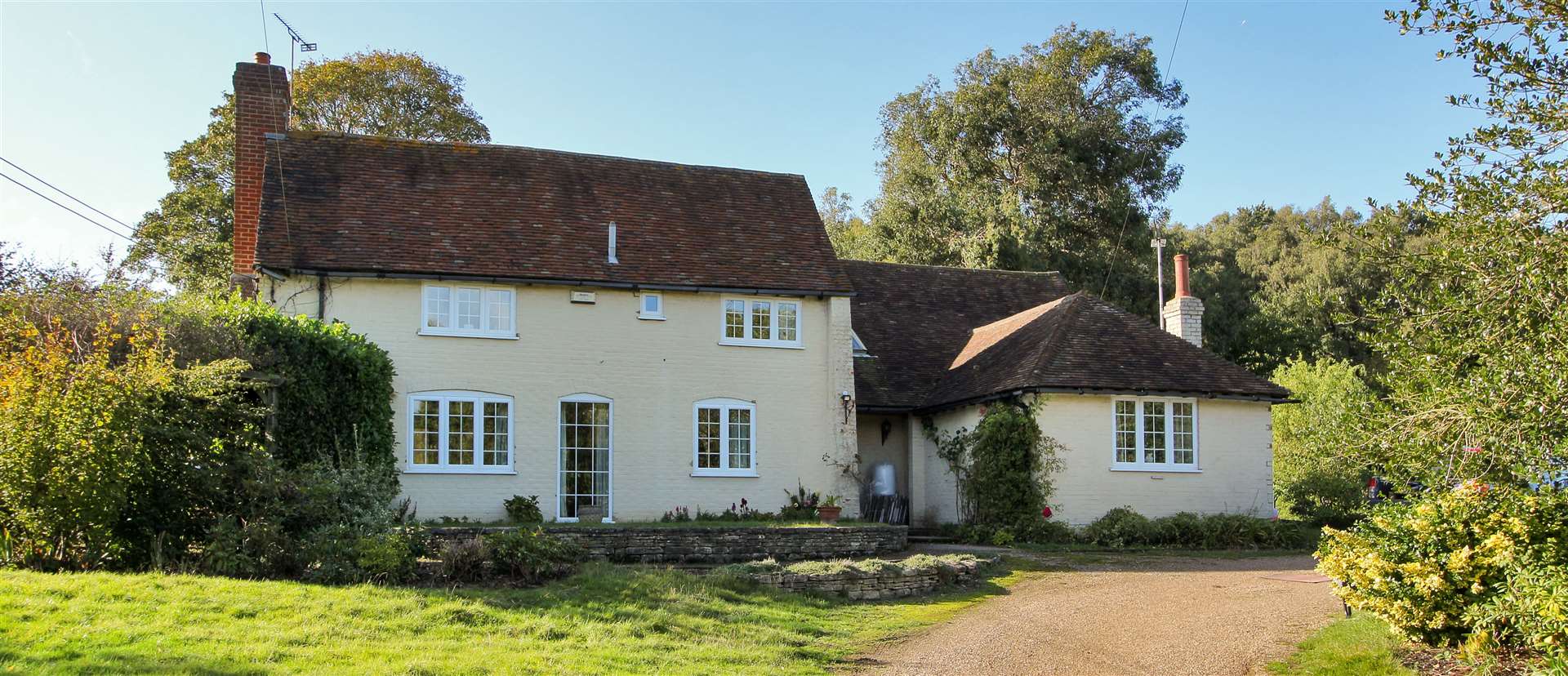 An annexe is in a ground floor wing