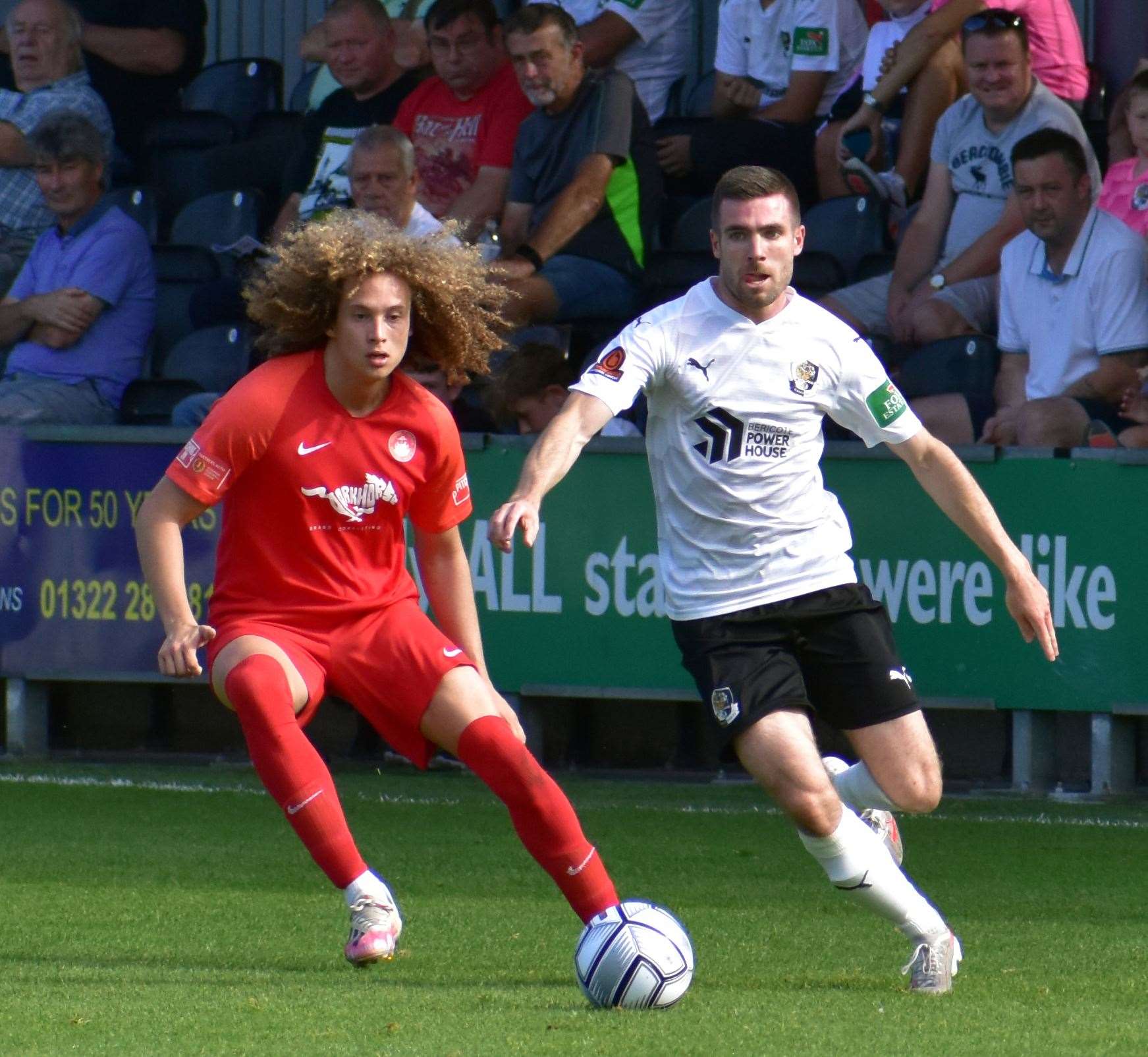 Danny Leonard in action for Dartford Picture: Randolph File