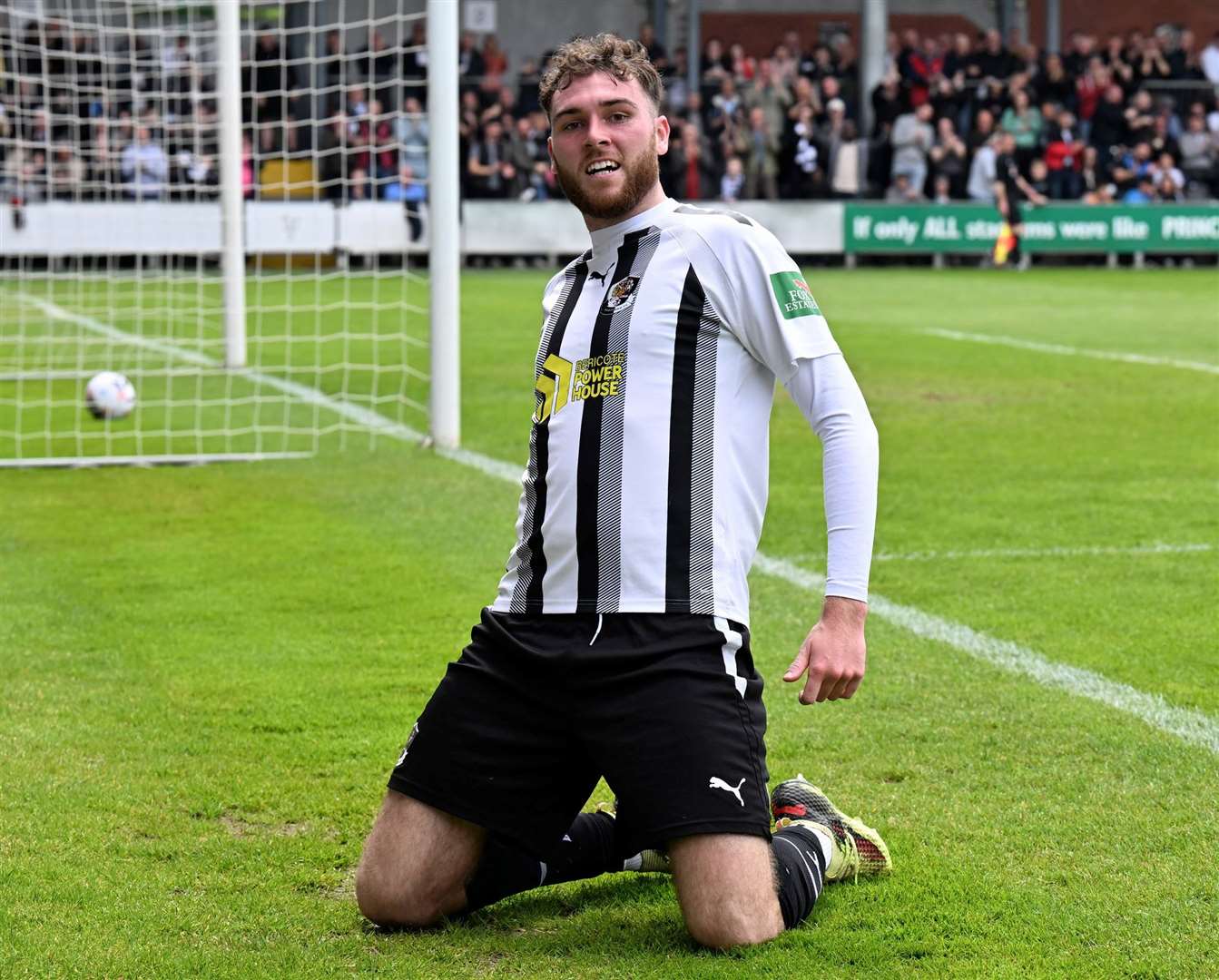 Dartford boss Alan Dowson will be counting on striker Harvey Bradbury next season. Picture: Keith Gillard