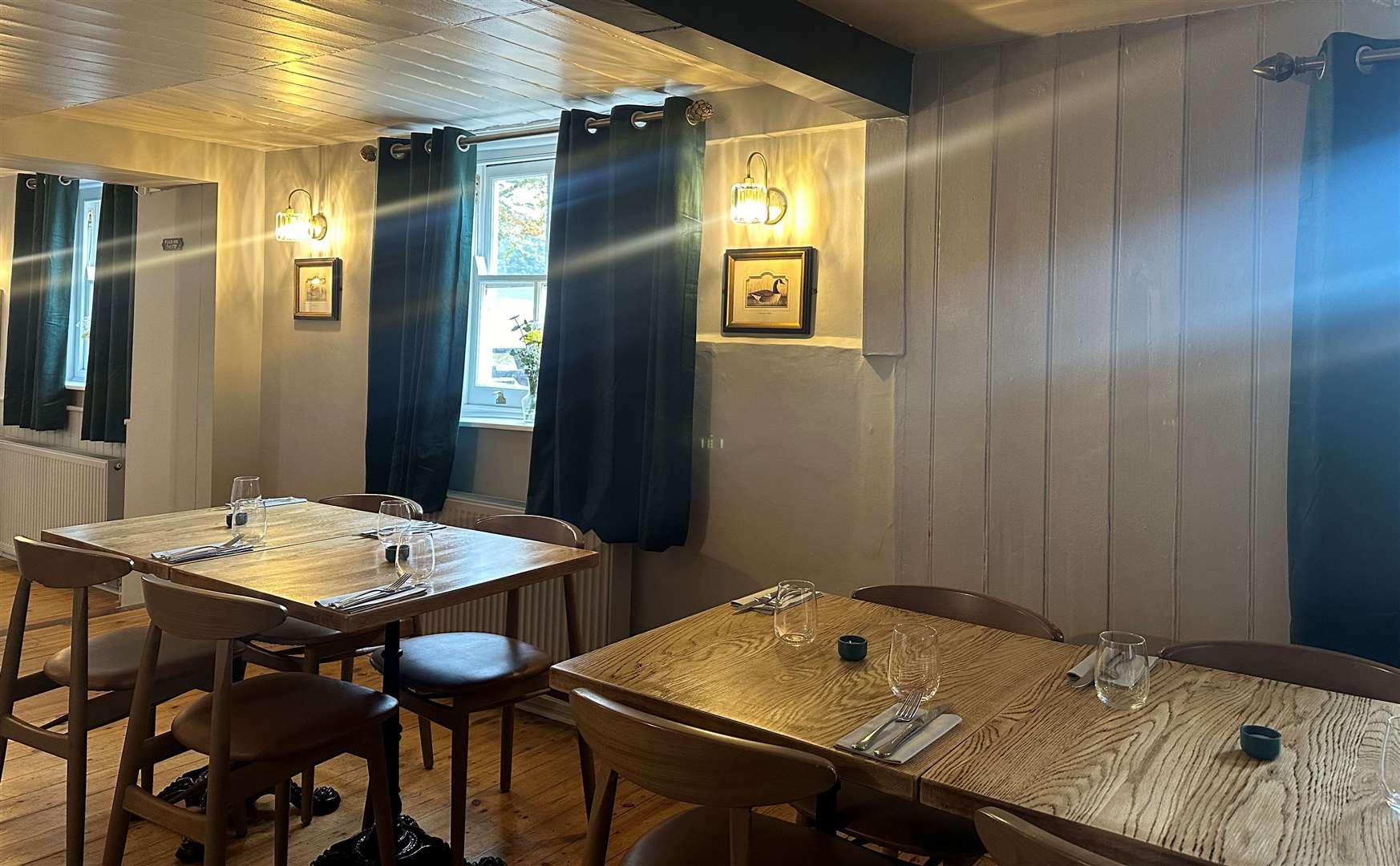 The Duck in Pett Bottom welcomed customers on Friday, November 1