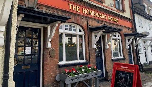 The perfectly named Homeward Bound on the side of the road in Halling is just a short walk from the train station