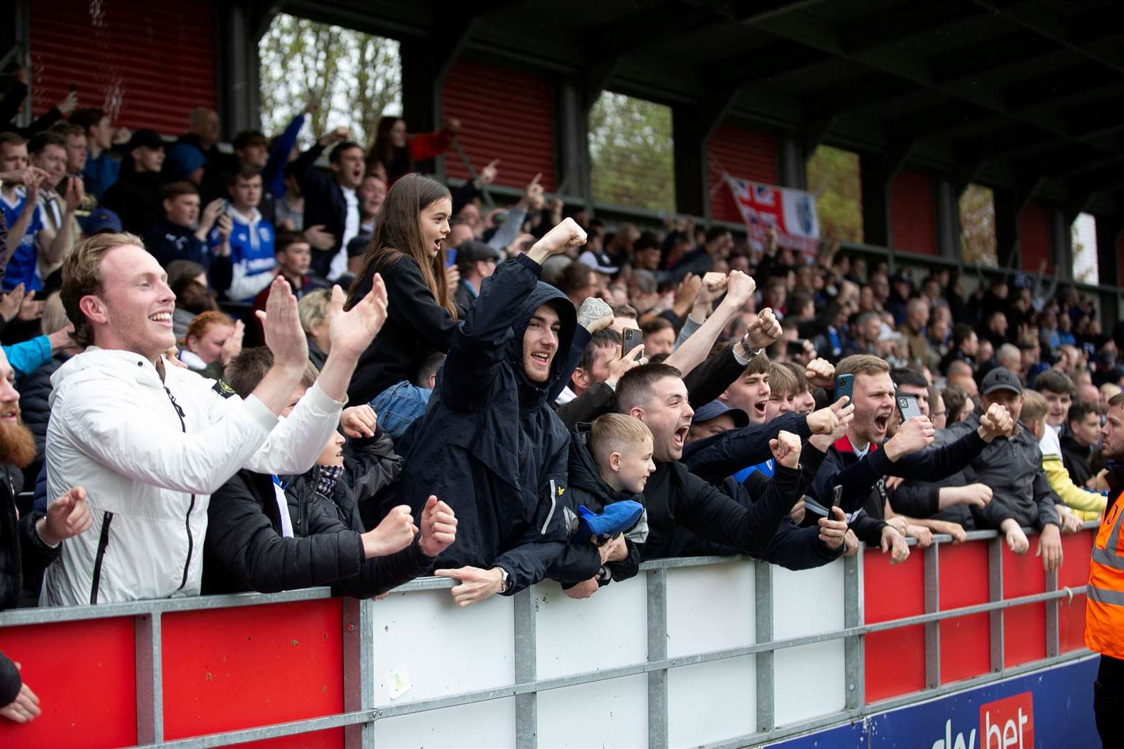 Gillingham fans have welcomed the chance to meet with club owners Brad and Shannon Galinson