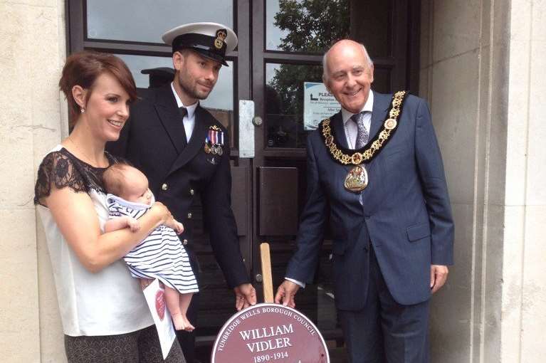 Lisa and Ian Chappell, with Councillor Julian Stanyer